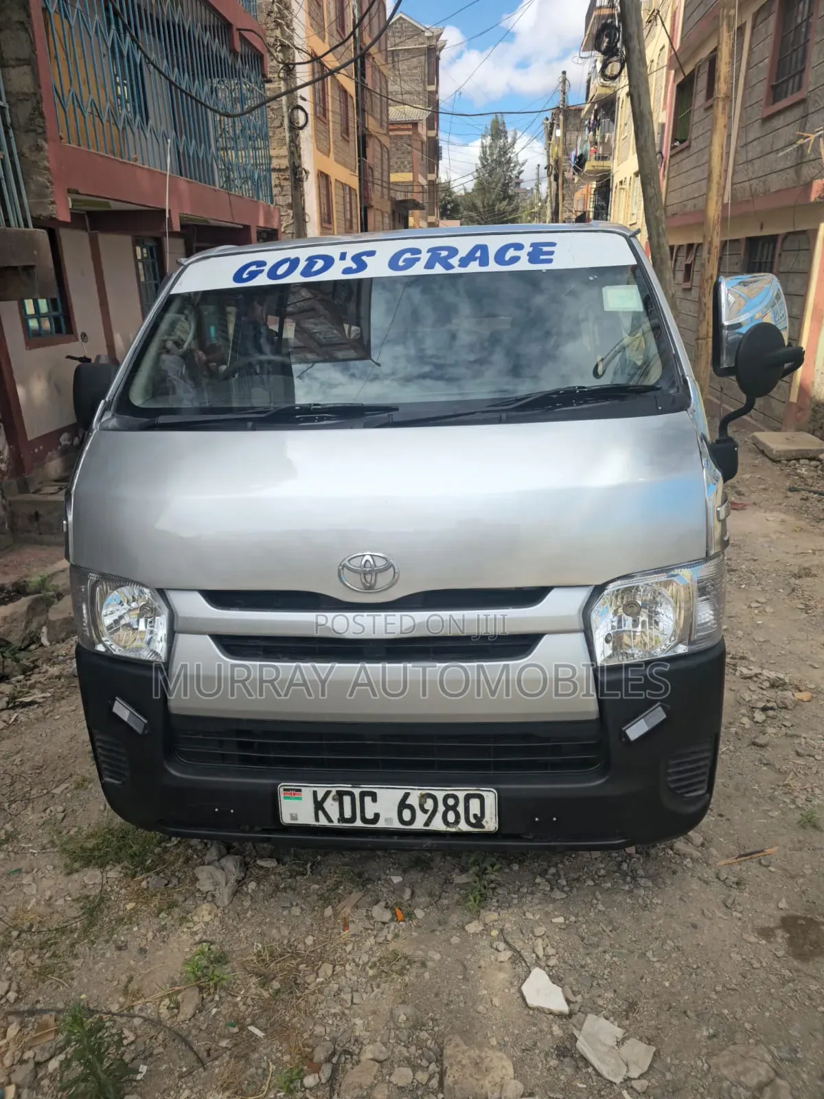 Toyota Grand HiAce 2002 Silver