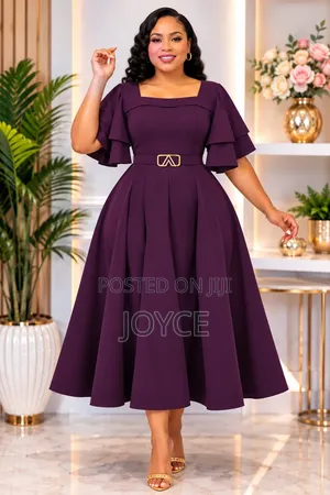 Maxi Dress With Flares Hands