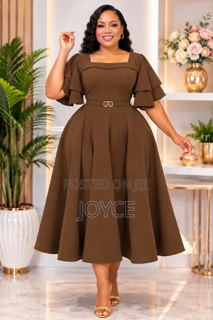 Maxi Dress With Flares Hands
