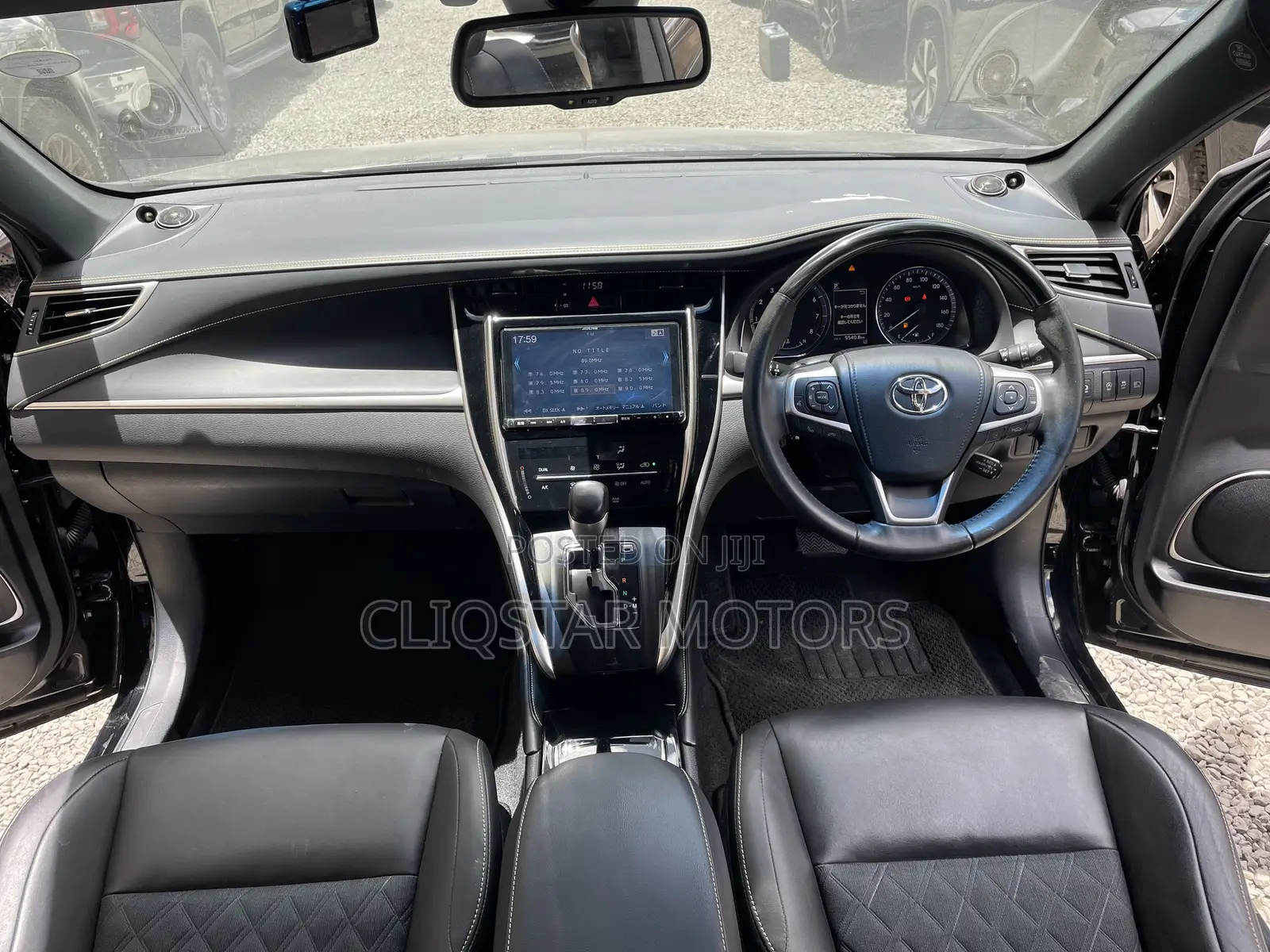 Toyota Harrier 2.0 2019 Black