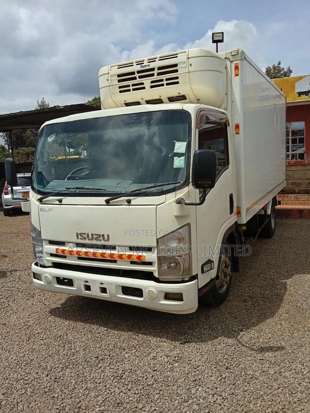 Isuzu Erf Fridge 2014 White - main view