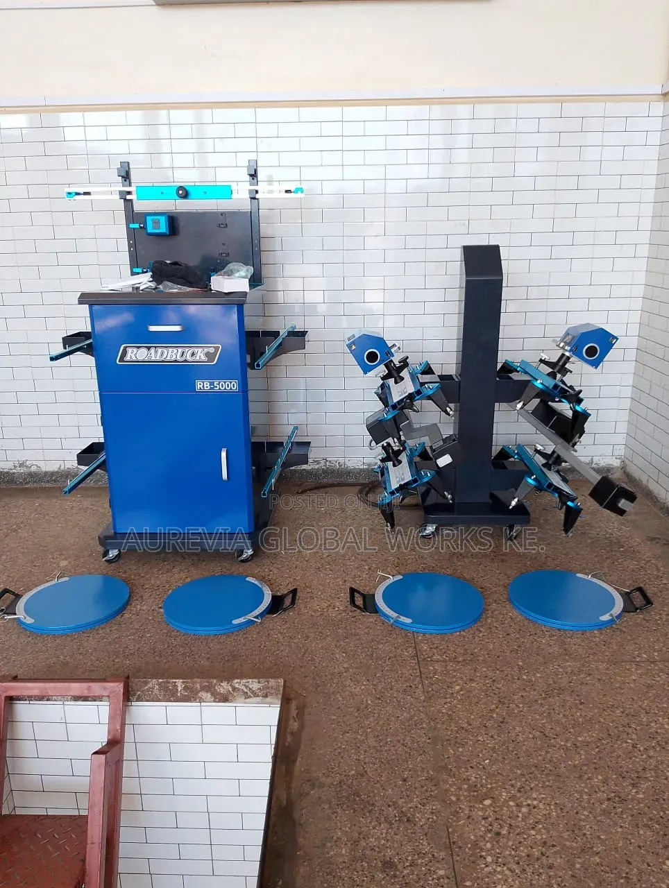 High Precision Wheel Alignment Machine ( Heavy Duty )