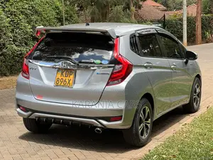 Honda Fit 2017 Silver