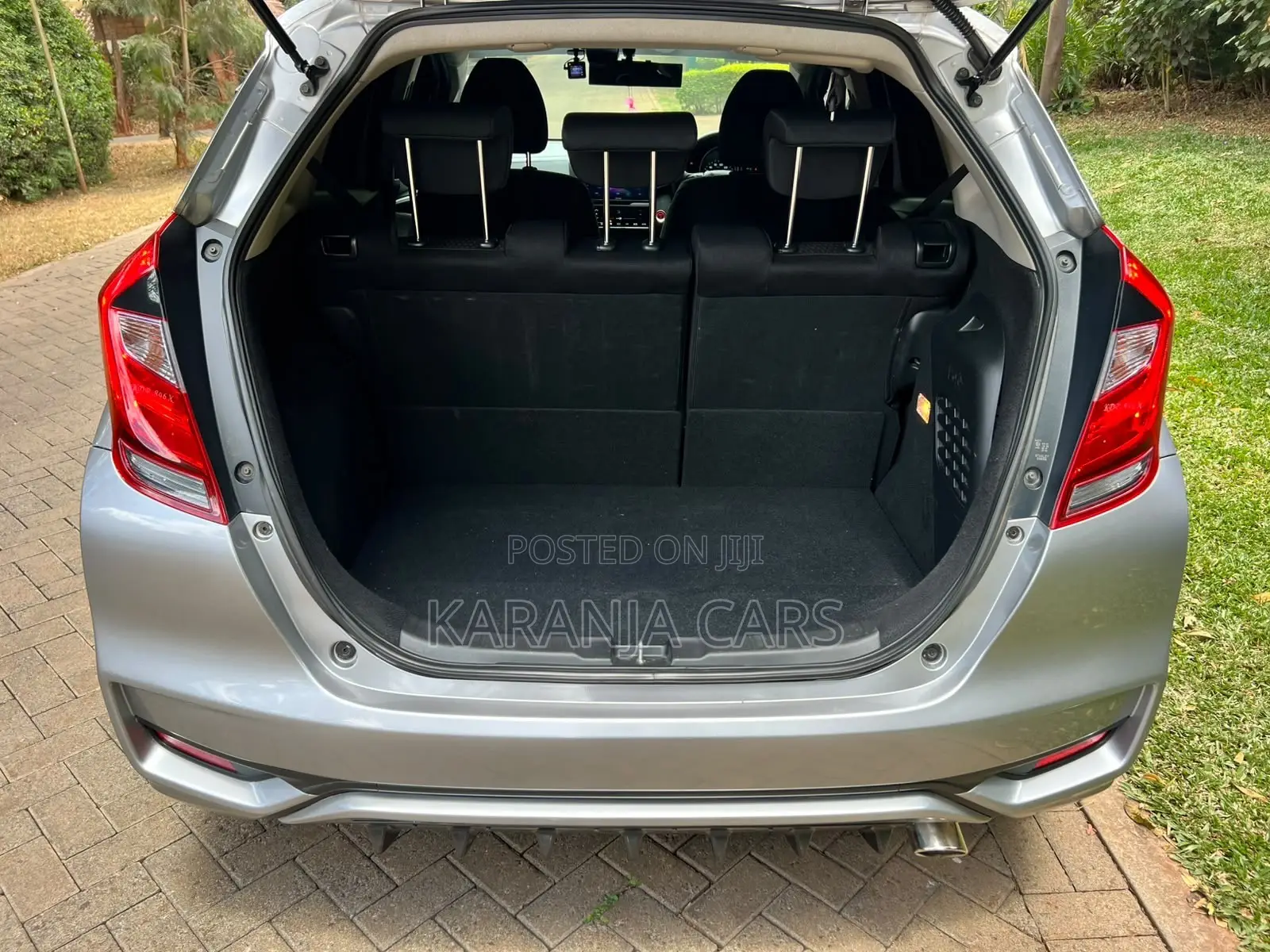 Honda Fit 2017 Silver