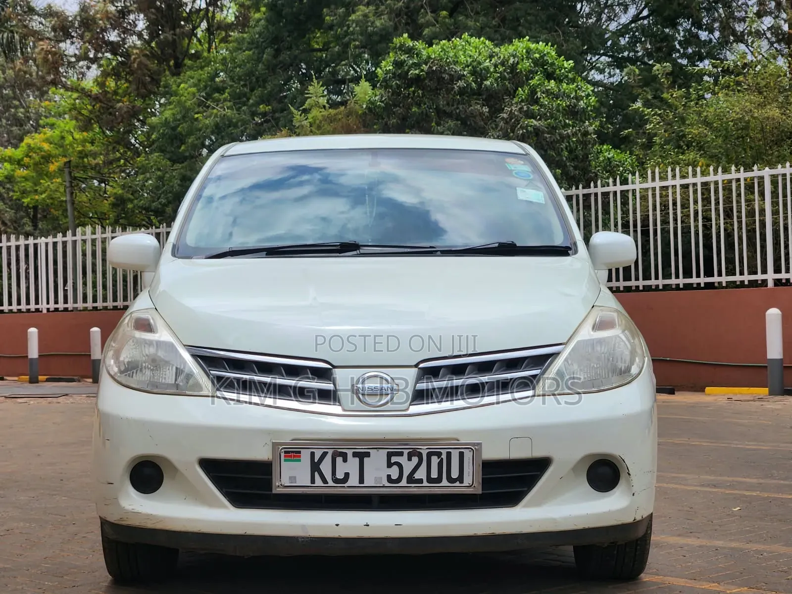 Nissan Tiida 1.5L 16V 2011 Pearl