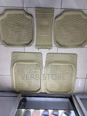 Universal Beige 5 Seater Floor Mat