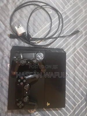 PS 4 Standard