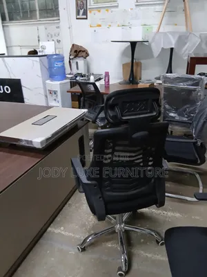 Office Chair-Smart Rise Headrest Chair