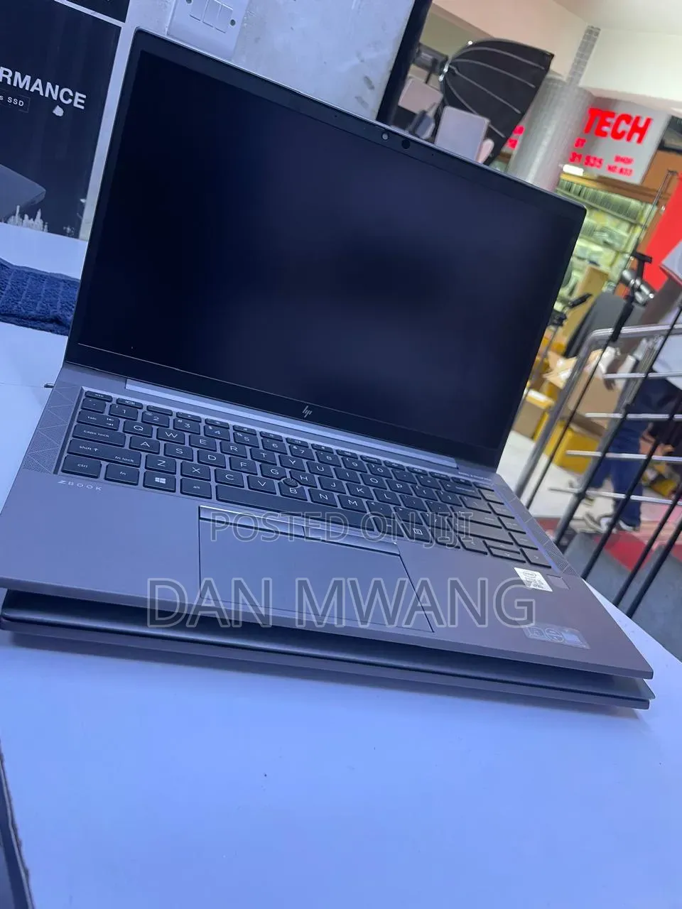 Laptop HP ZBook Firefly 14 G7 16GB Intel Core i5 SSD 256GB