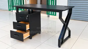 Strong Metallic Table and Movable Drowers