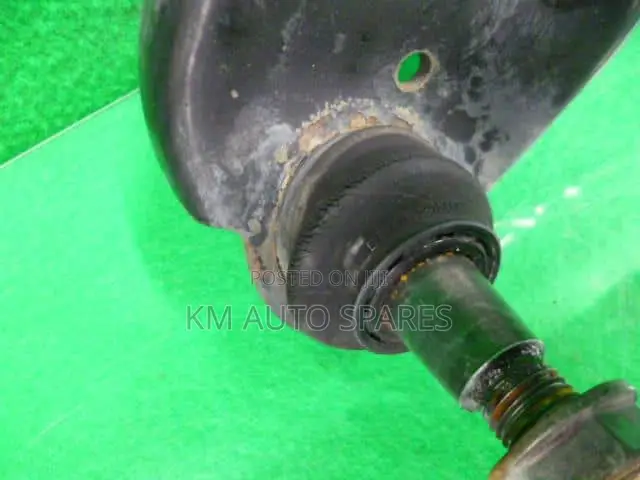 Toyota Passo Sette Control Arm.