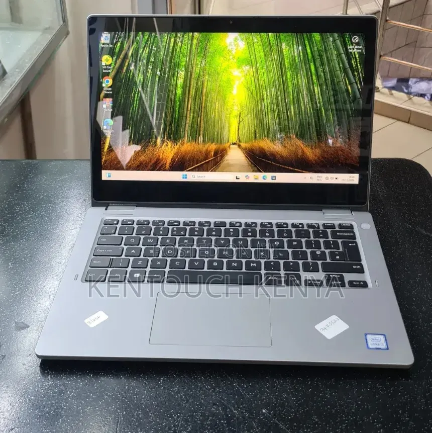 Laptop Dell Latitude 3310 2-in-1 8GB Intel Core i5 SSD 256GB