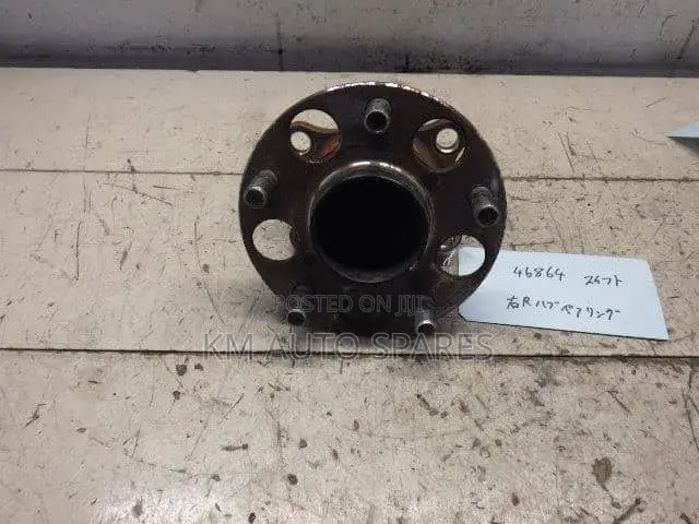 Suzuki Swift Rear Hub.