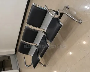 3 Seater Metallic Waiting Bench – Black Leather Office Reception Seats