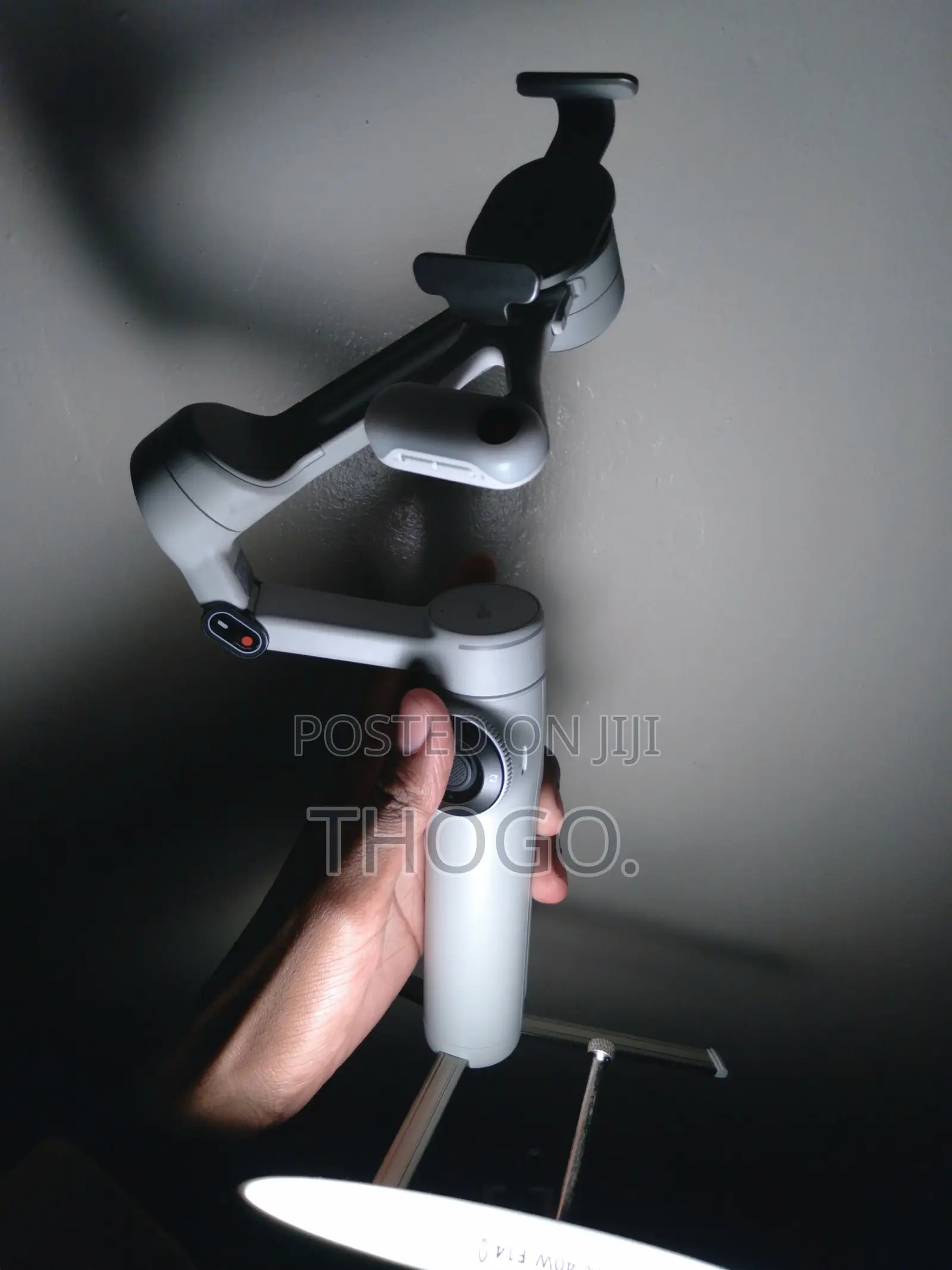 Insta360 Flow Pro