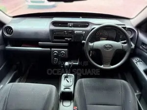 Toyota Succeed 2018 Silver