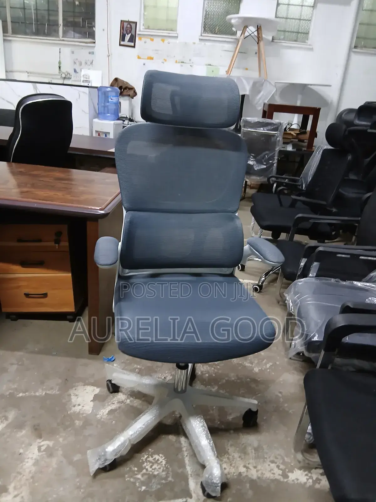 White Adjustable Office Chair