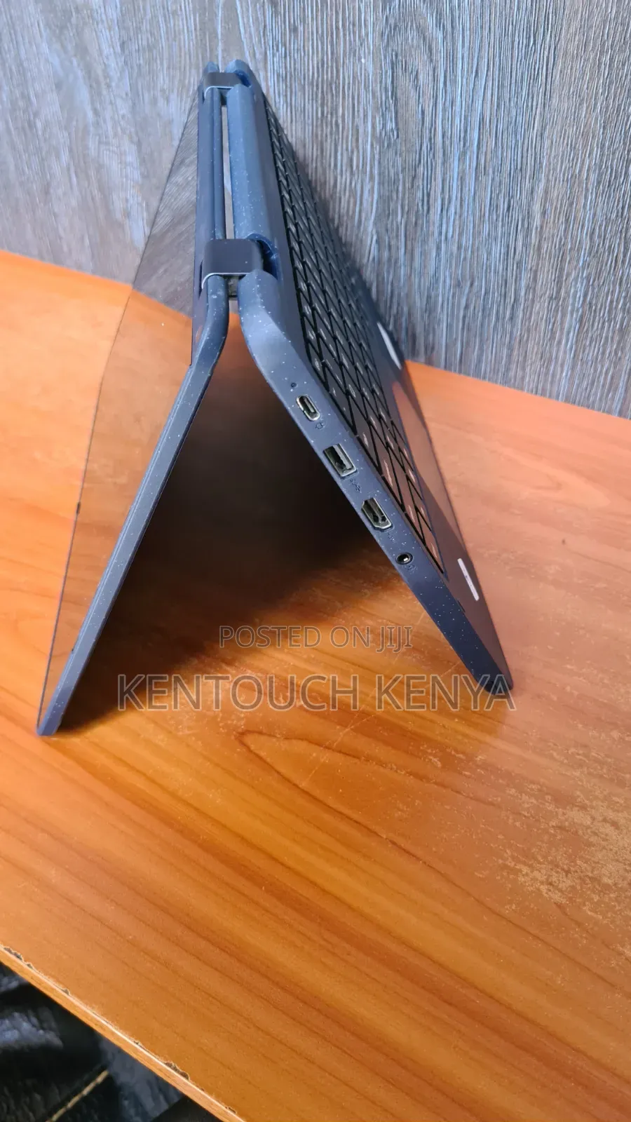 Laptop Yoga 8GB Intel SSD 128GB
