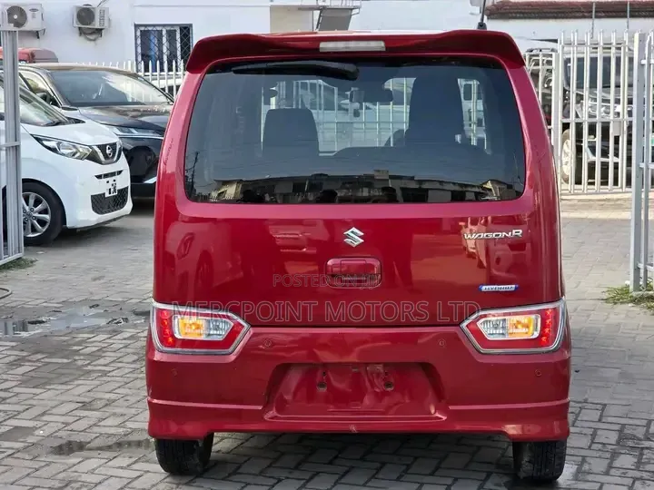 Suzuki Wagon R 2019 Red