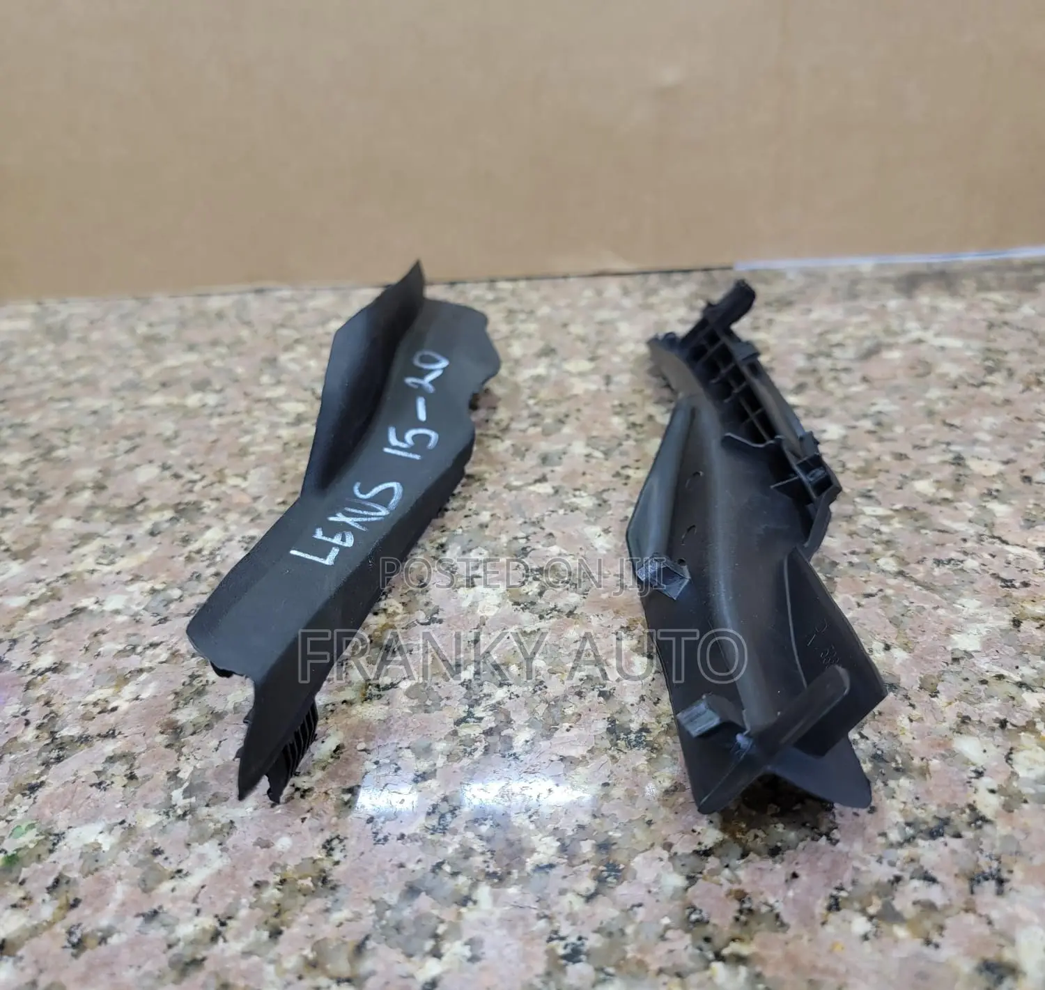 Windscreen Finisher – Lexus 2015-2020
