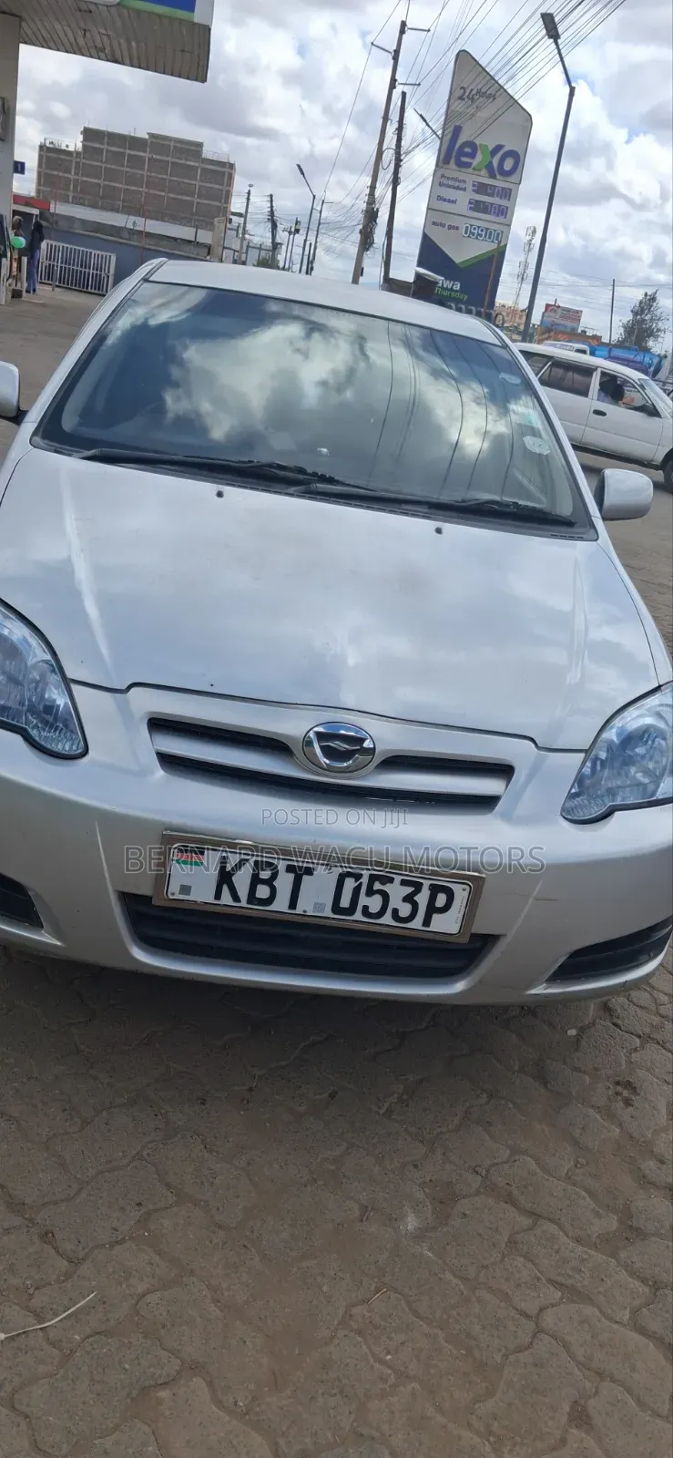 Toyota Corolla RunX 2005 Silver