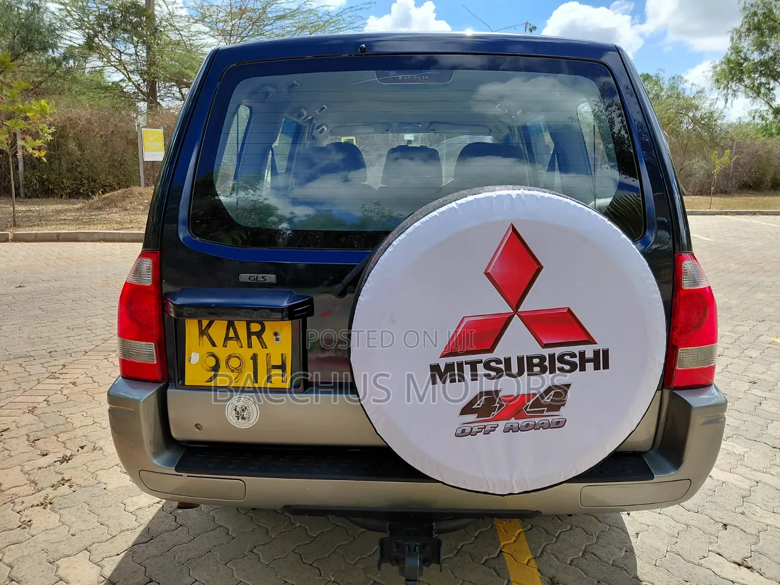 Mitsubishi Pajero 2003 Blue