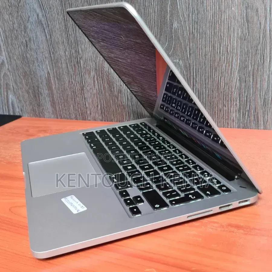 Laptop Apple MacBook Pro 2015 8GB Intel Core i5 SSD 256GB