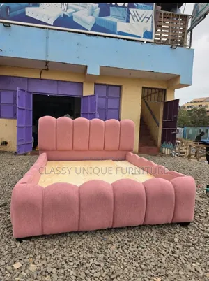 5x6 Pink Chester Bed