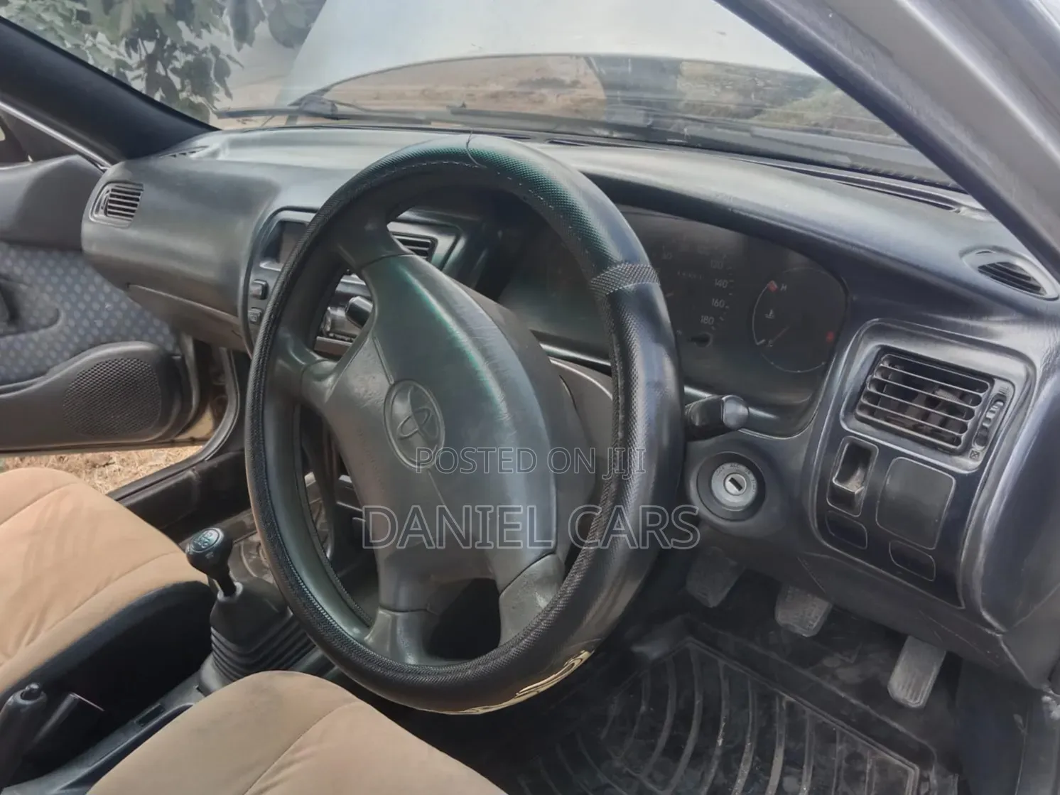Toyota Corolla 2001 Silver