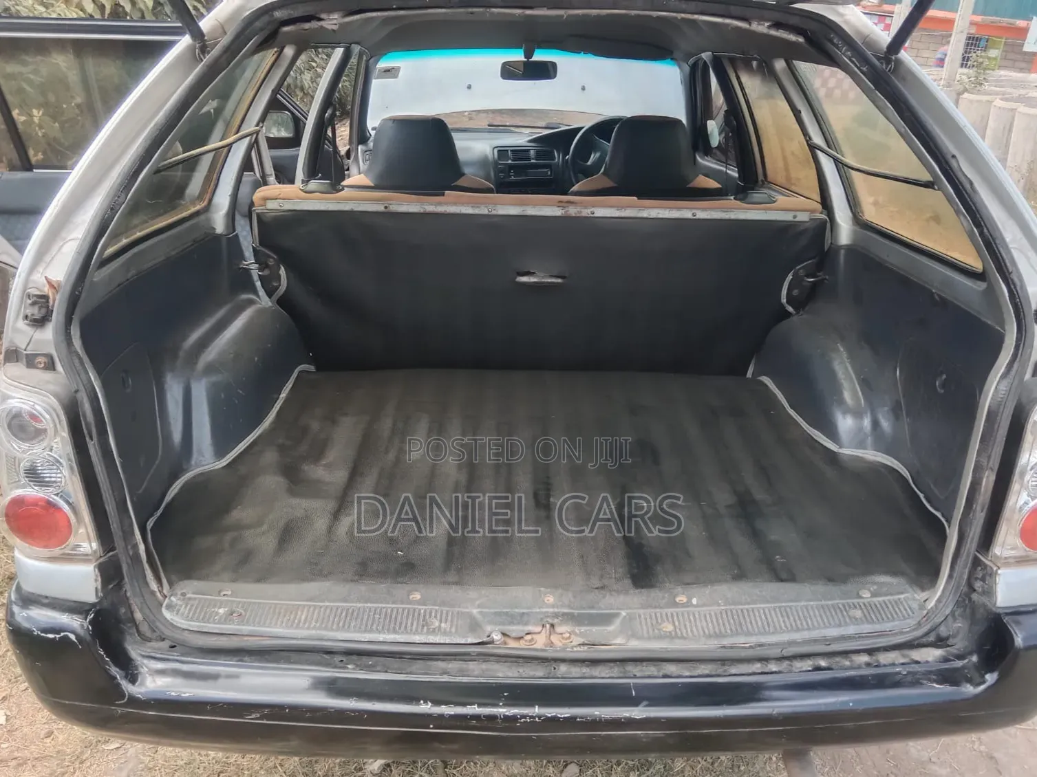 Toyota Corolla 2001 Silver