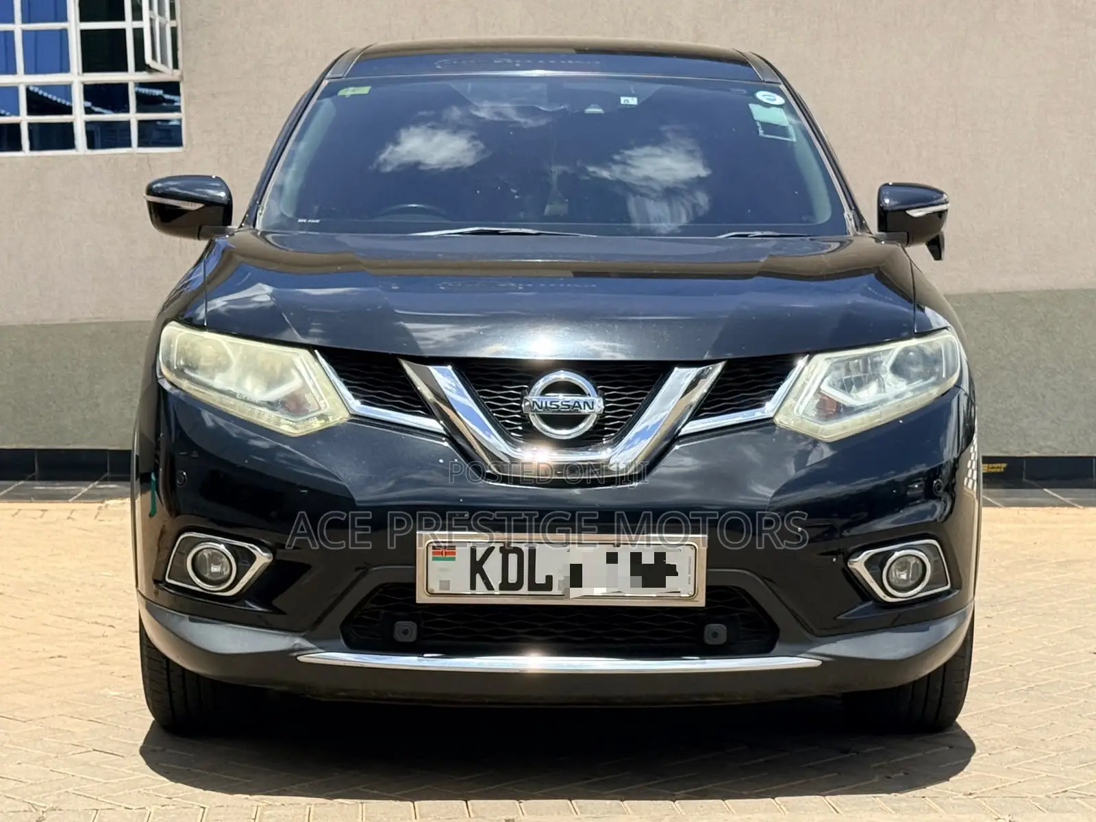 Nissan X-Trail 2015 Black