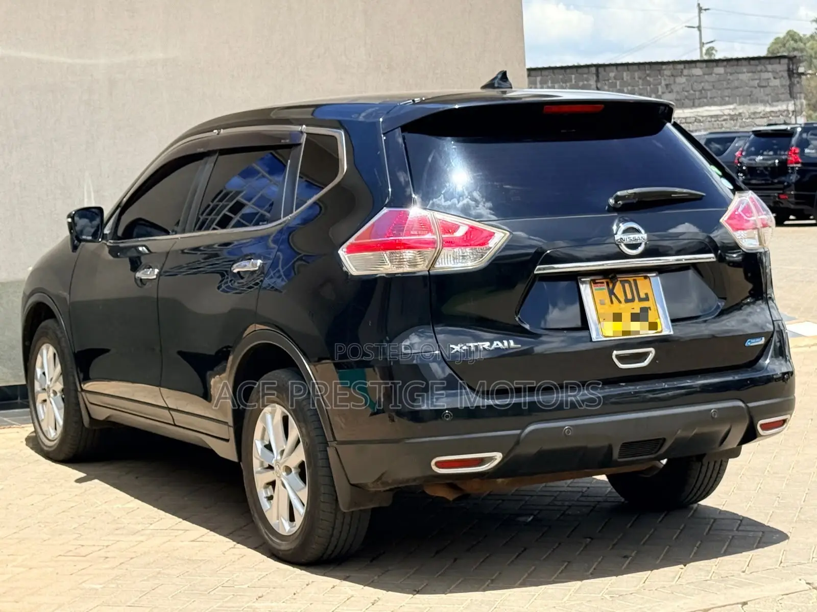 Nissan X-Trail 2015 Black