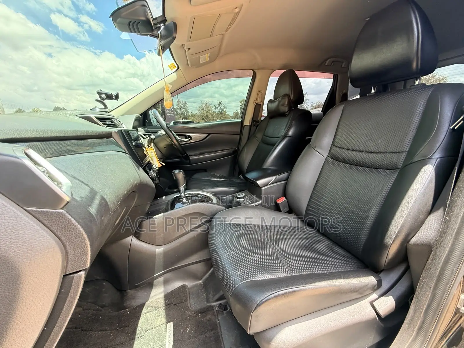 Nissan X-Trail 2015 Black