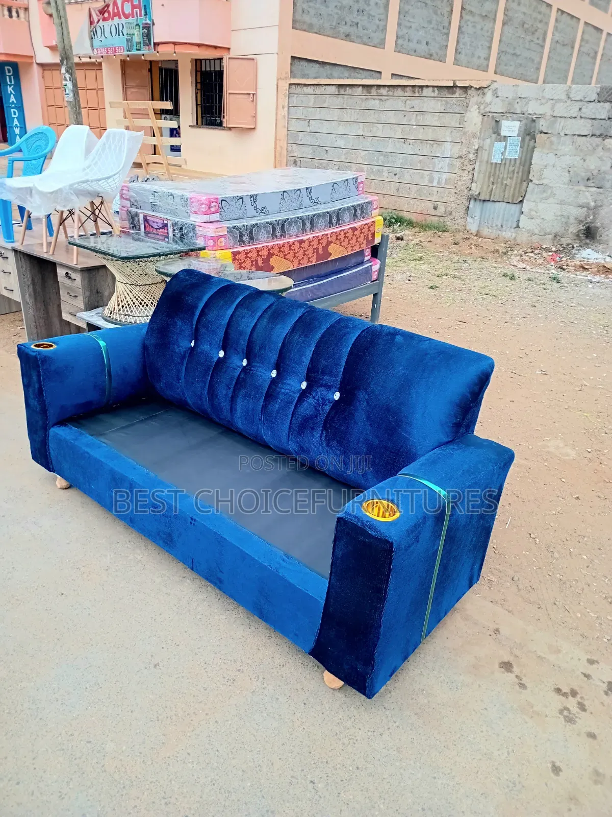3 Seater Blue With Cups Holder
