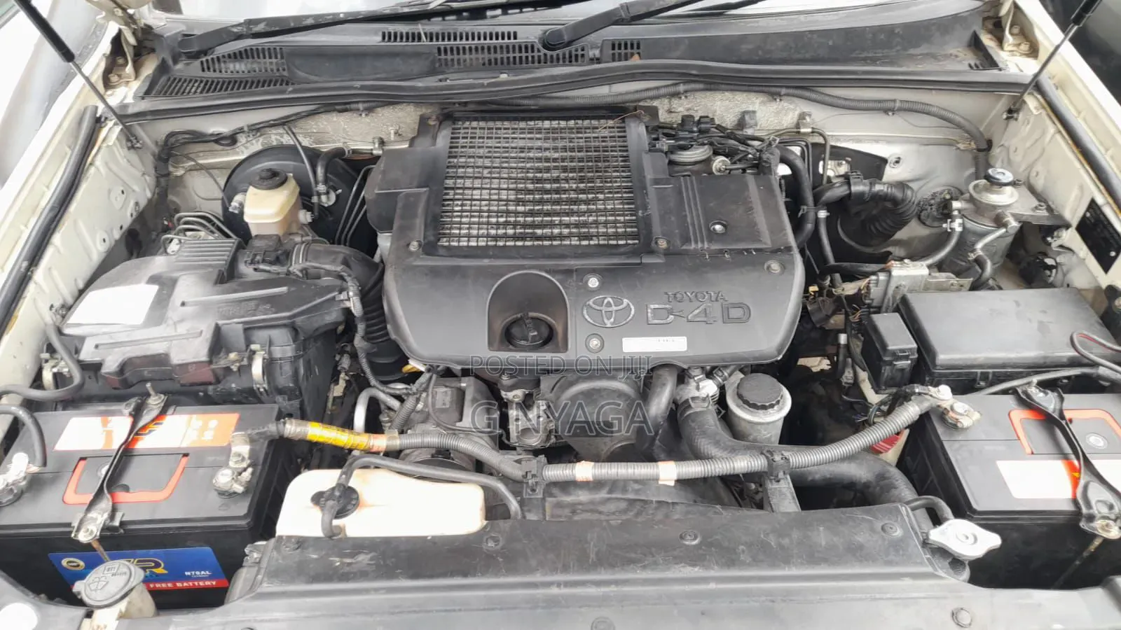 Toyota Land Cruiser Prado 2005 White