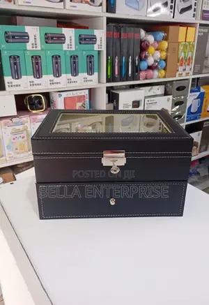 20 Slots Leather Watch Organizer With Lockable Key