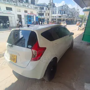 Nissan Note 2015 White