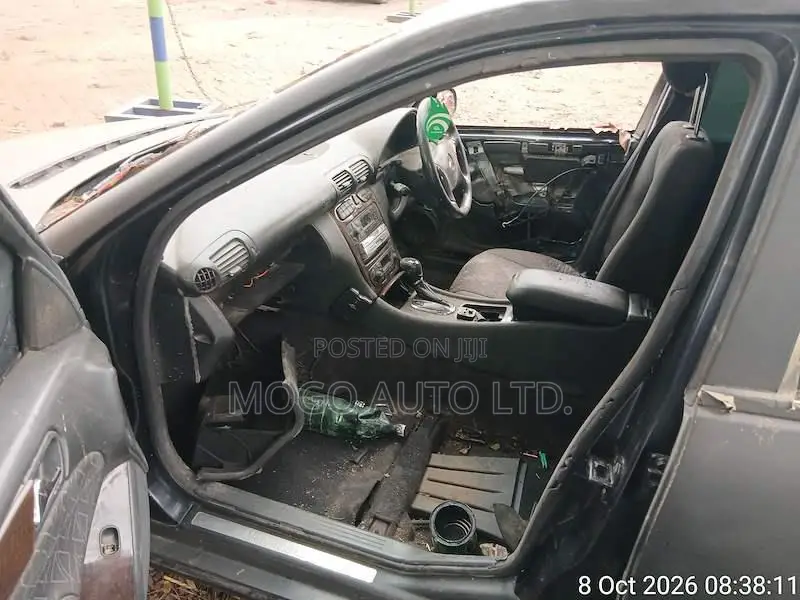 Mercedes-Benz C200 2000 Blue