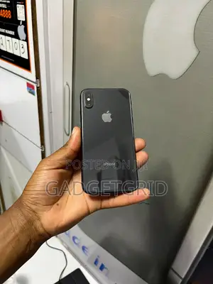 Apple iPhone XS 64 GB Black