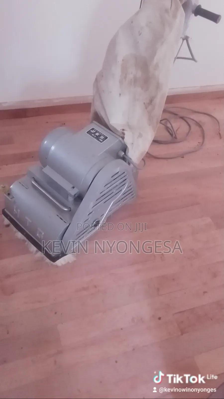 Floor Sanding & Renovation
