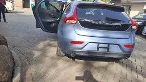 Volvo V40 2018 Blue