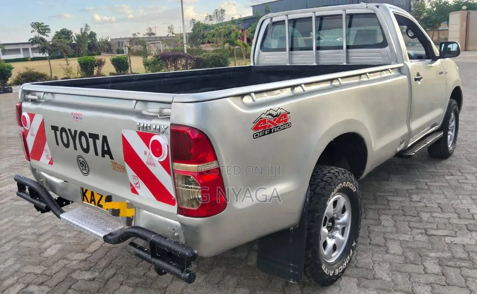 Toyota Hilux 2.5 Cab 2005 Beige