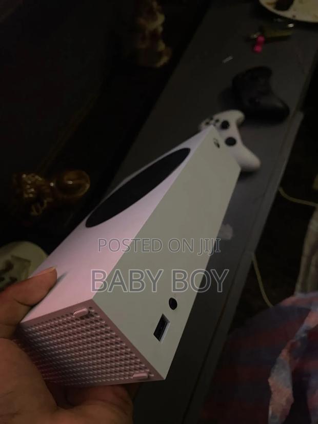 X Box Series - thumbnail 3
