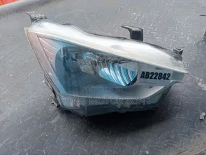 Isuzu Dmax Single Cab Headlight