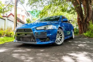 Mitsubishi Lancer Evo 2012 Blue