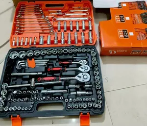 Mechanical Toolset Wit 151 Pieces