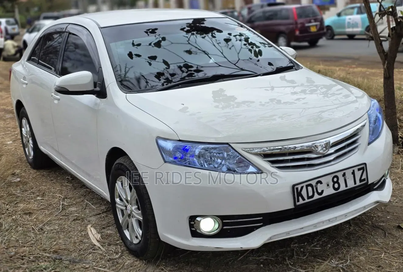 Toyota Allion 2013 Off white