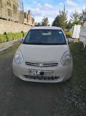 Toyota Passo 1.0 FWD 2012 Beige