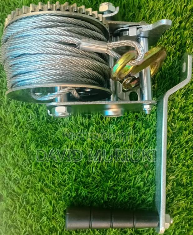 800LBS Manual Cable Pulling Winch - main view