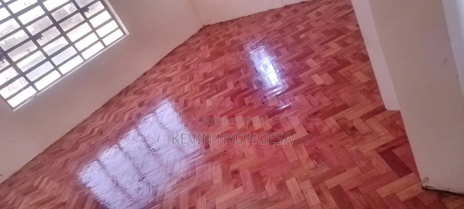 Floor Sanding & Renovation